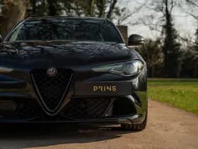 Alfa Romeo Romeo Giulia 2.9 V6 Quadrifoglio thumbnail 19