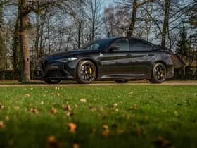 Alfa Romeo Romeo Giulia 2.9 V6 Quadrifoglio thumbnail 3