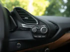 Ferrari 488 GTB thumbnail 30