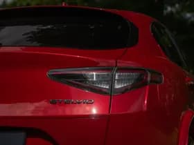 Alfa Romeo Romeo Stelvio 2.9 V6 AWD Quadrifoglio thumbnail 26
