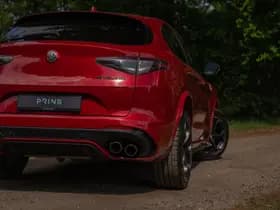 Alfa Romeo Romeo Stelvio 2.9 V6 AWD Quadrifoglio thumbnail 27