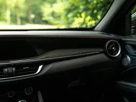 Alfa Romeo Romeo Stelvio 2.9 V6 AWD Quadrifoglio thumbnail 42