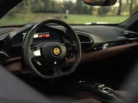 Ferrari 296 GTB 3.0 V6 | Rosso Mugello thumbnail 31