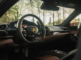 Ferrari 296 GTB 3.0 V6 | Rosso Mugello thumbnail 46