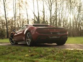 Ferrari 296 GTB 3.0 V6 | Rosso Mugello thumbnail 6