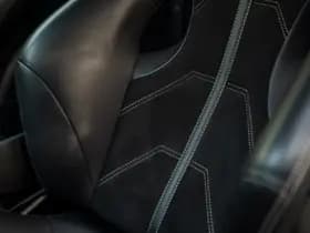 Ferrari 488 GTB | Racing seats | JBL | Carbon interior | Camera thumbnail 36