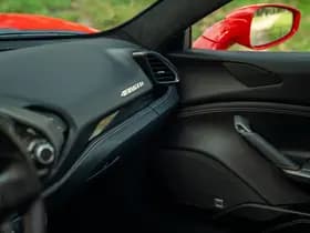 Ferrari 488 GTB | Racing seats | JBL | Carbon interior | Camera thumbnail 40