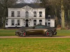 Aston Martin Vantage 4.0 V8
