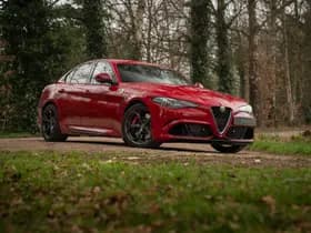 Alfa Romeo Romeo Giulia 2.9 V6 Quadrifoglio thumbnail 17