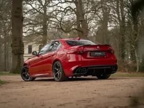 Alfa Romeo Romeo Giulia 2.9 V6 Quadrifoglio thumbnail 22