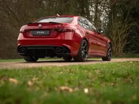 Alfa Romeo Romeo Giulia 2.9 V6 Quadrifoglio thumbnail 25