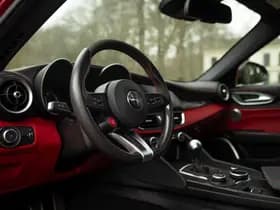 Alfa Romeo Romeo Giulia 2.9 V6 Quadrifoglio thumbnail 29