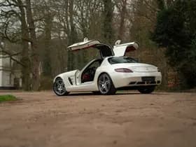 Mercedes-Benz SLS 6.3 AMG thumbnail 29