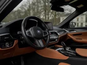 BMW 5-serie 530i xDrive High Executive | M Sport thumbnail 7