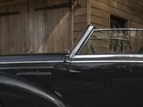 Mercedes-Benz 220 Cabriolet A 220 Cabriolet A W187 | Curved windshield thumbnail 23