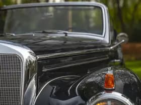 Mercedes-Benz 220 Cabriolet A 220 Cabriolet A W187 | Curved windshield thumbnail 26
