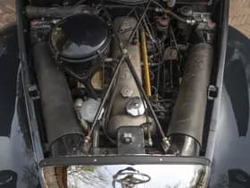 Mercedes-Benz 220 Cabriolet A 220 Cabriolet A W187 | Curved windshield thumbnail 43