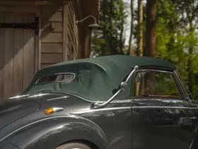 Mercedes-Benz 220 Cabriolet A 220 Cabriolet A W187 | Curved windshield thumbnail 50