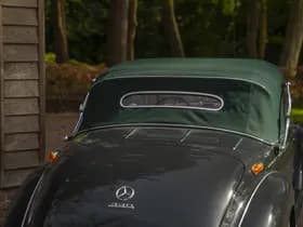 Mercedes-Benz 220 Cabriolet A 220 Cabriolet A W187 | Curved windshield thumbnail 51