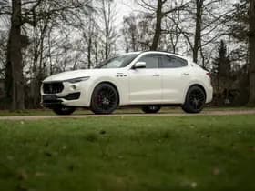 Maserati Levante 3.0 V6 Modena S AWD thumbnail 19