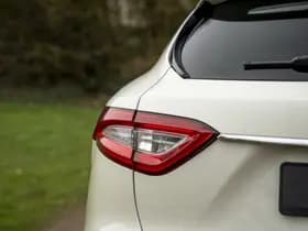 Maserati Levante 3.0 V6 Modena S AWD thumbnail 29