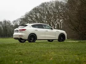 Maserati Levante 3.0 V6 Modena S AWD thumbnail 4