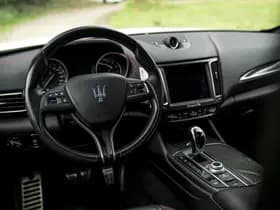 Maserati Levante 3.0 V6 Modena S AWD thumbnail 39