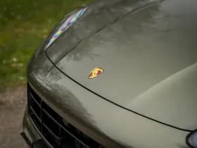 Porsche Cayenne Coupé 4.0 Turbo S E-Hybrid | PTS Oak Green thumbnail 14