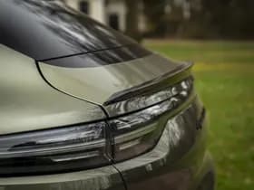 Porsche Cayenne Coupé 4.0 Turbo S E-Hybrid | PTS Oak Green thumbnail 32