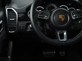 Porsche Cayenne Coupé 4.0 Turbo S E-Hybrid | PTS Oak Green thumbnail 36