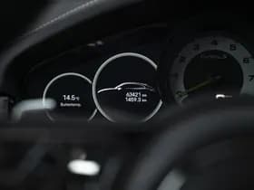 Porsche Cayenne Coupé 4.0 Turbo S E-Hybrid | PTS Oak Green thumbnail 38