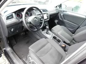 Volkswagen Tiguan thumbnail 2
