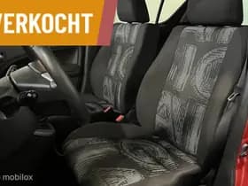 Opel Agila 1.2 Edition [ NAP trekhaak airco LM ] thumbnail 8