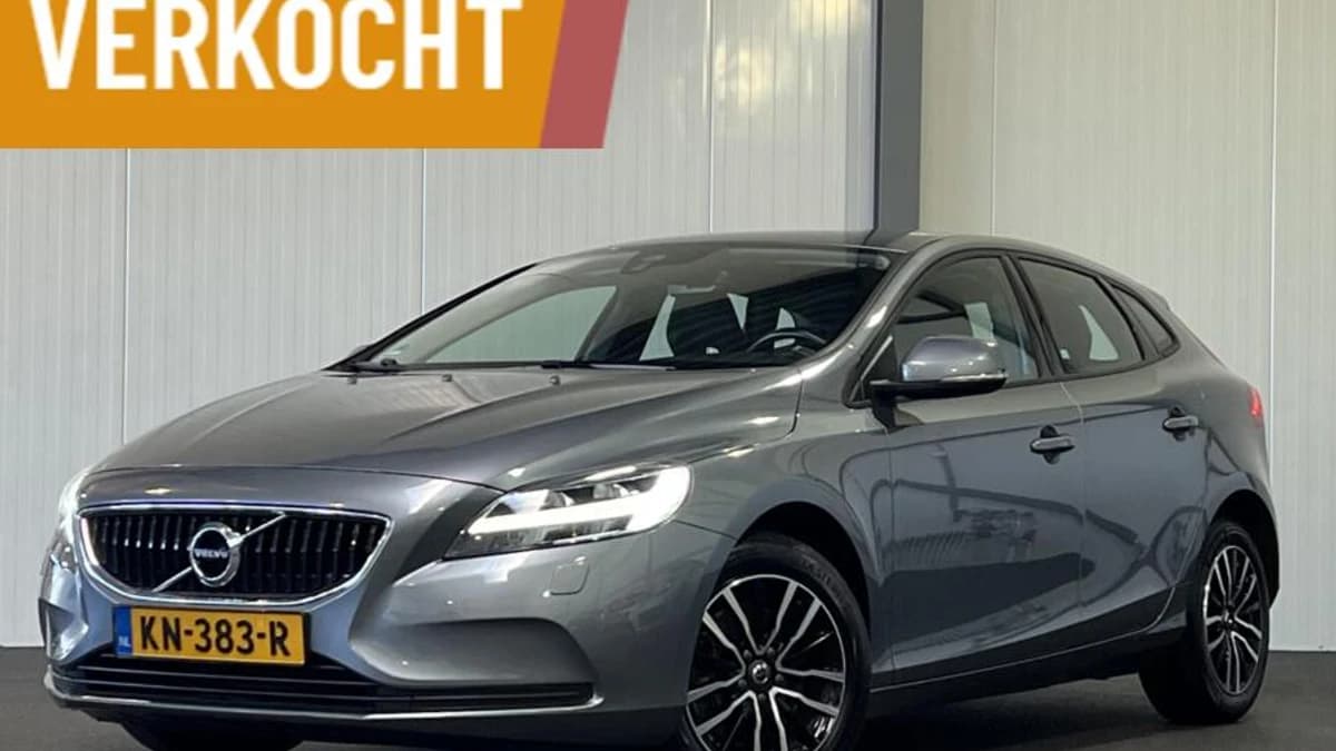 Volvo V40 2.0 D3 Nordic+ [ NAP 1ste eig. trekhaak LED ] — foto 1