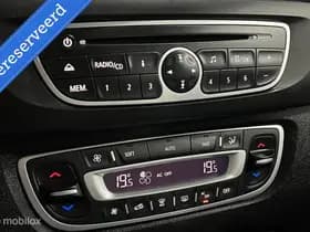 Renault Scenic 1.6 Dynamique [ NAP trekhaak climate cruise ] thumbnail 17