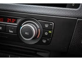 BMW 3 Serie 325i Business Line M Sport Net binnen - Nu al te bezichtigen thumbnail 12