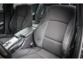 BMW 3 Serie 325i Business Line M Sport Net binnen - Nu al te bezichtigen thumbnail 7