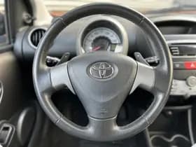 Toyota Aygo 1.0 VVT-i Aspiration thumbnail 5