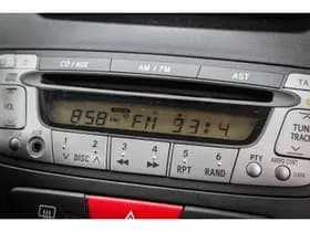 Peugeot 107 1.0-12V XS Net binnen - Nu al te bezichtigen thumbnail 10