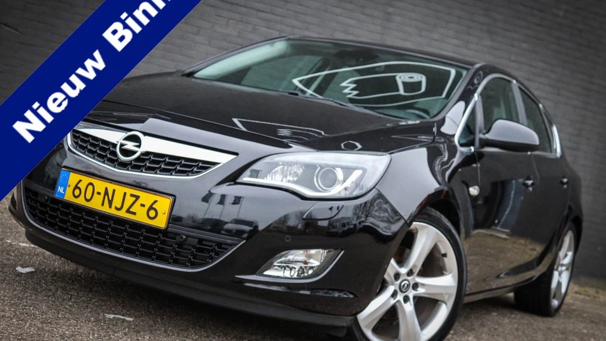 Opel Astra 1.6 Turbo Sport Xenon/Navi/Airco/180 PK — foto 1