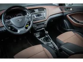 Hyundai I20 1.2 HP i-Motion Comfort Net binnen - Nu al te bezichtigen thumbnail 3