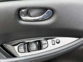 Nissan Leaf Tekna 40 kWh thumbnail 12