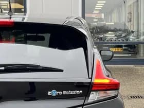 Nissan Leaf Tekna 40 kWh thumbnail 54