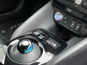 Nissan Leaf Tekna 40 kWh thumbnail 67