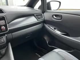 Nissan Leaf Tekna 40 kWh thumbnail 68