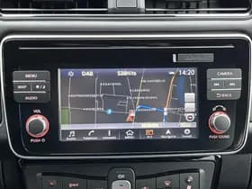 Nissan Leaf Tekna 40 kWh thumbnail 8