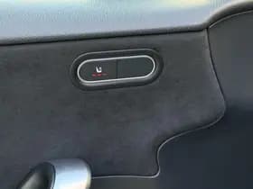 Mercedes-Benz A-Klasse 180 Business Solution AMG thumbnail 22