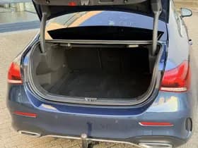 Mercedes-Benz A-Klasse 180 Business Solution AMG thumbnail 28