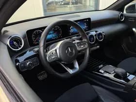 Mercedes-Benz A-Klasse 180 Business Solution AMG thumbnail 31