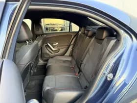 Mercedes-Benz A-Klasse 180 Business Solution AMG thumbnail 39